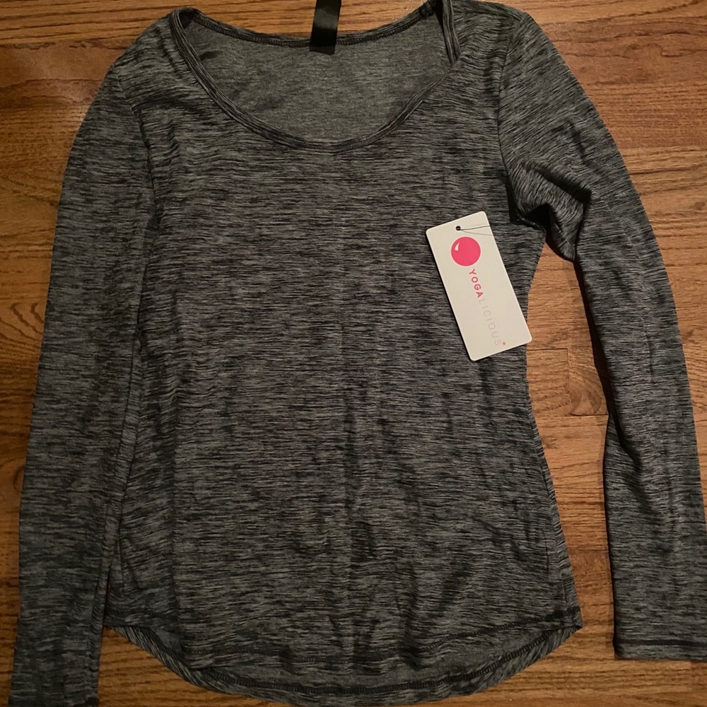 Yogalicious grey women xs long sleeve workout top